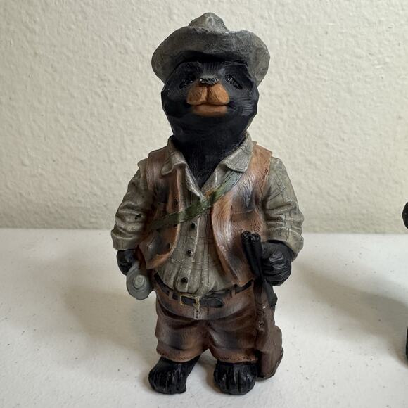 Western Carved Resin Camping Bears Home Decor Carved Wood Design. Black Bears 6” - Picture 9 of 14